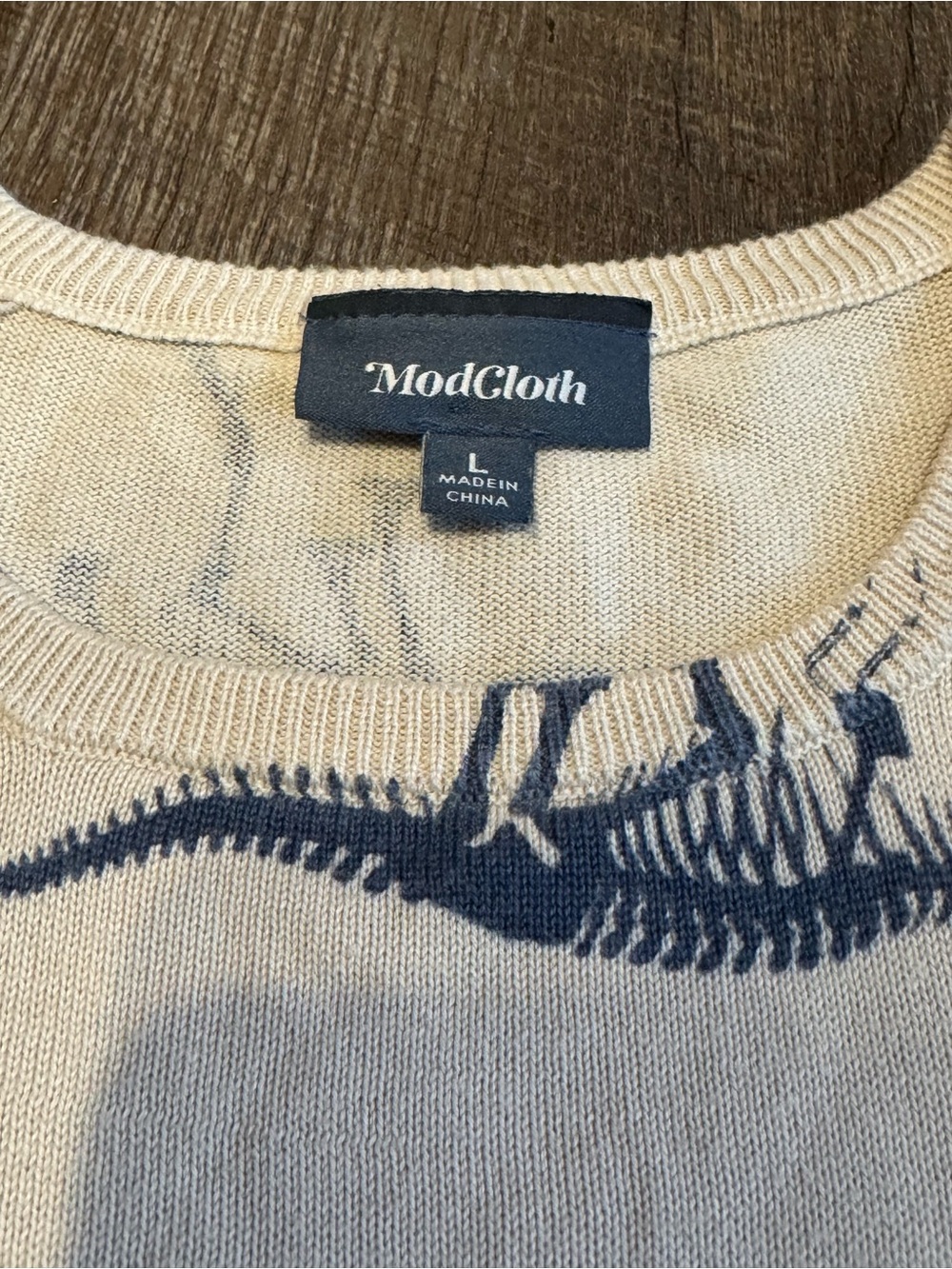 Lrg ModCloth 3/4 Sleeve Cream & Grey/Bluish Dinosaur Sweater - Picture 3 of 10